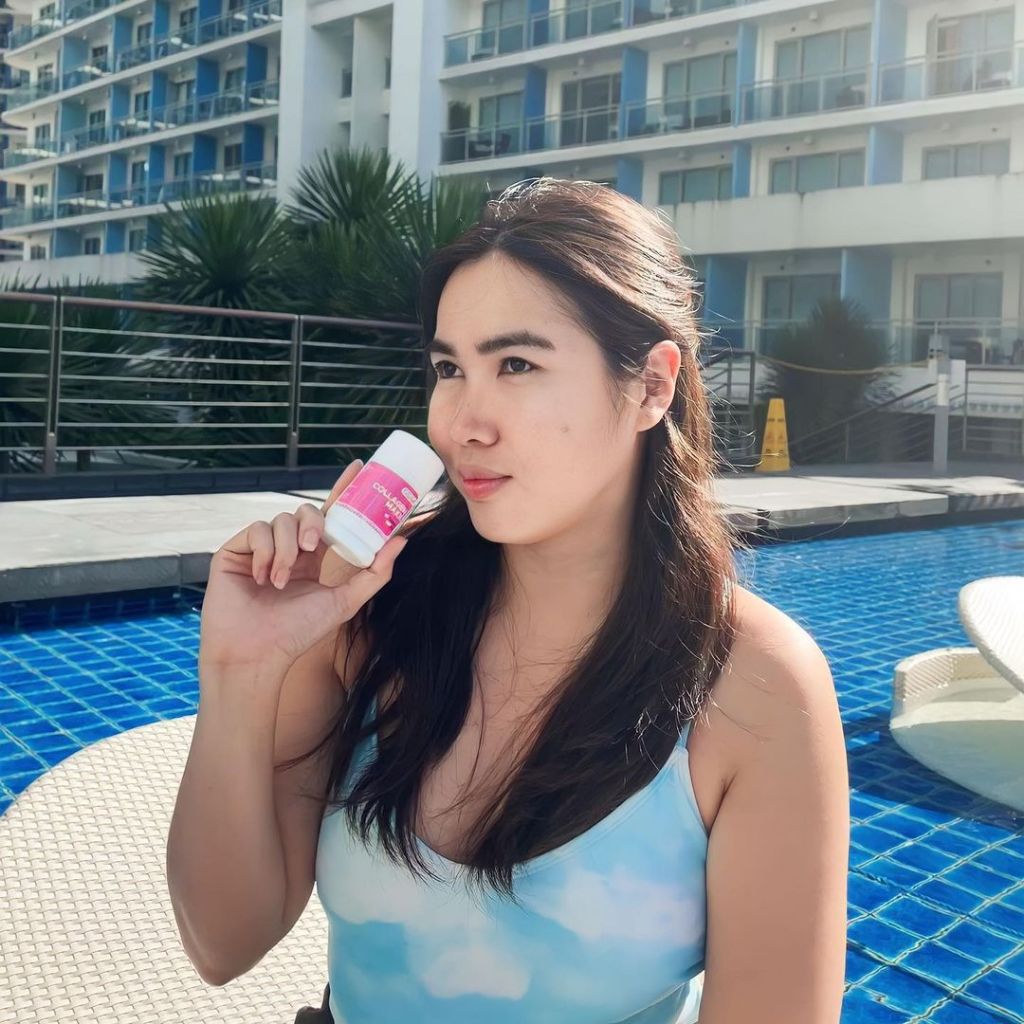 OSwell Collagen Maxx supplements for healthy skin model 2